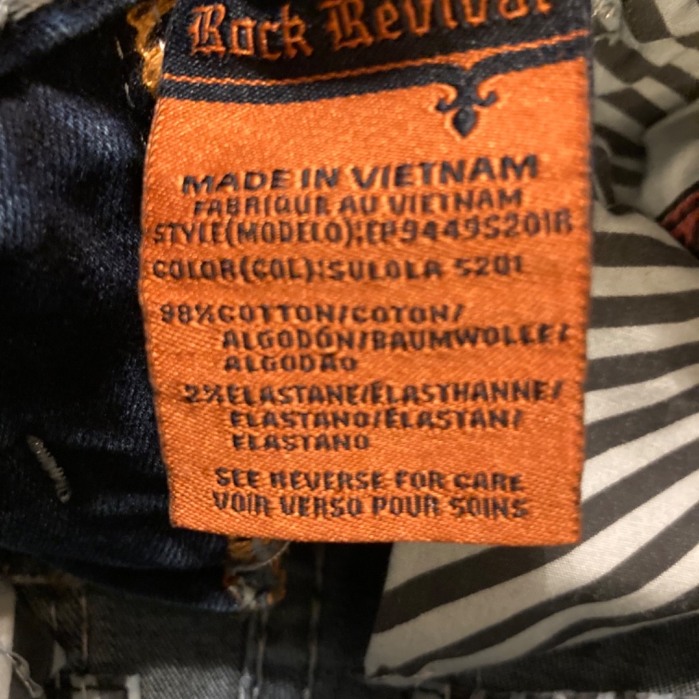 Rock Revival Jeans - Picture 7 of 8